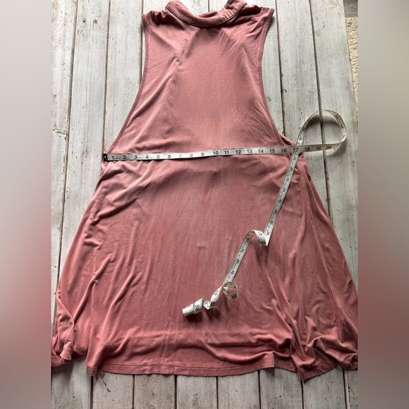 Audrey 3+1 | Mock Neck | Twist Back Dress | Flowy & Soft | M (Size Faded) - Picture 5 of 11